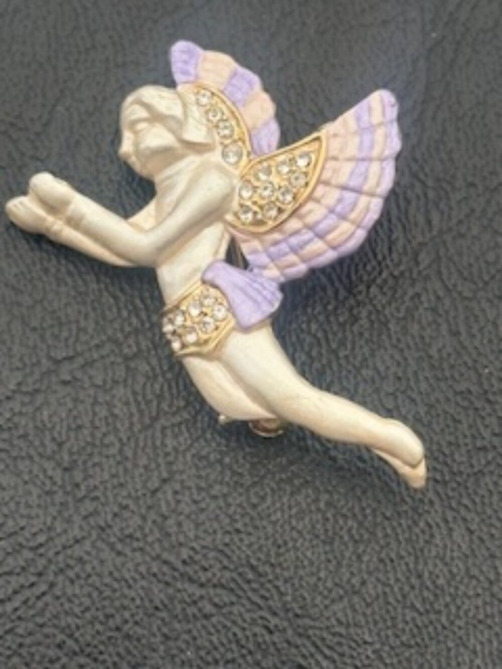 Angel Cherub brooch-Satin silver tone-Lavender & purple enamel-Clear rhinestones